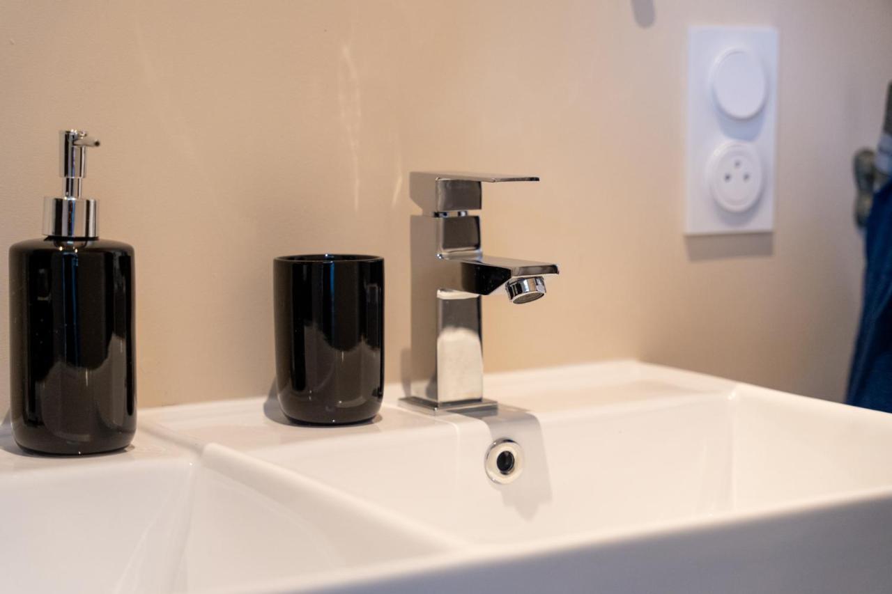 Yanna Lodge, Gite Classe 4 Etoiles Avec Spa Couvert Entierement アレスト エクステリア 写真