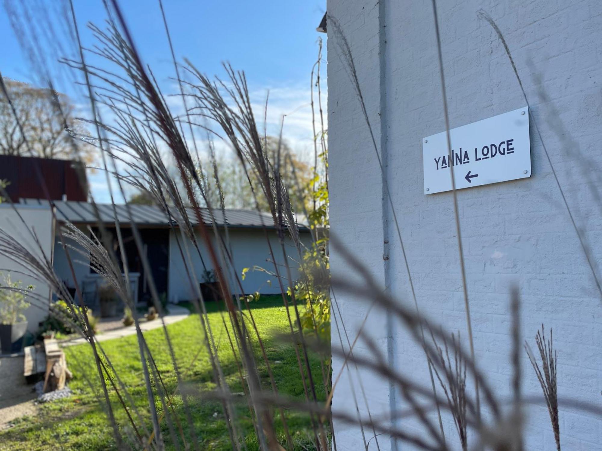 Yanna Lodge, Gite Classe 4 Etoiles Avec Spa Couvert Entierement アレスト エクステリア 写真