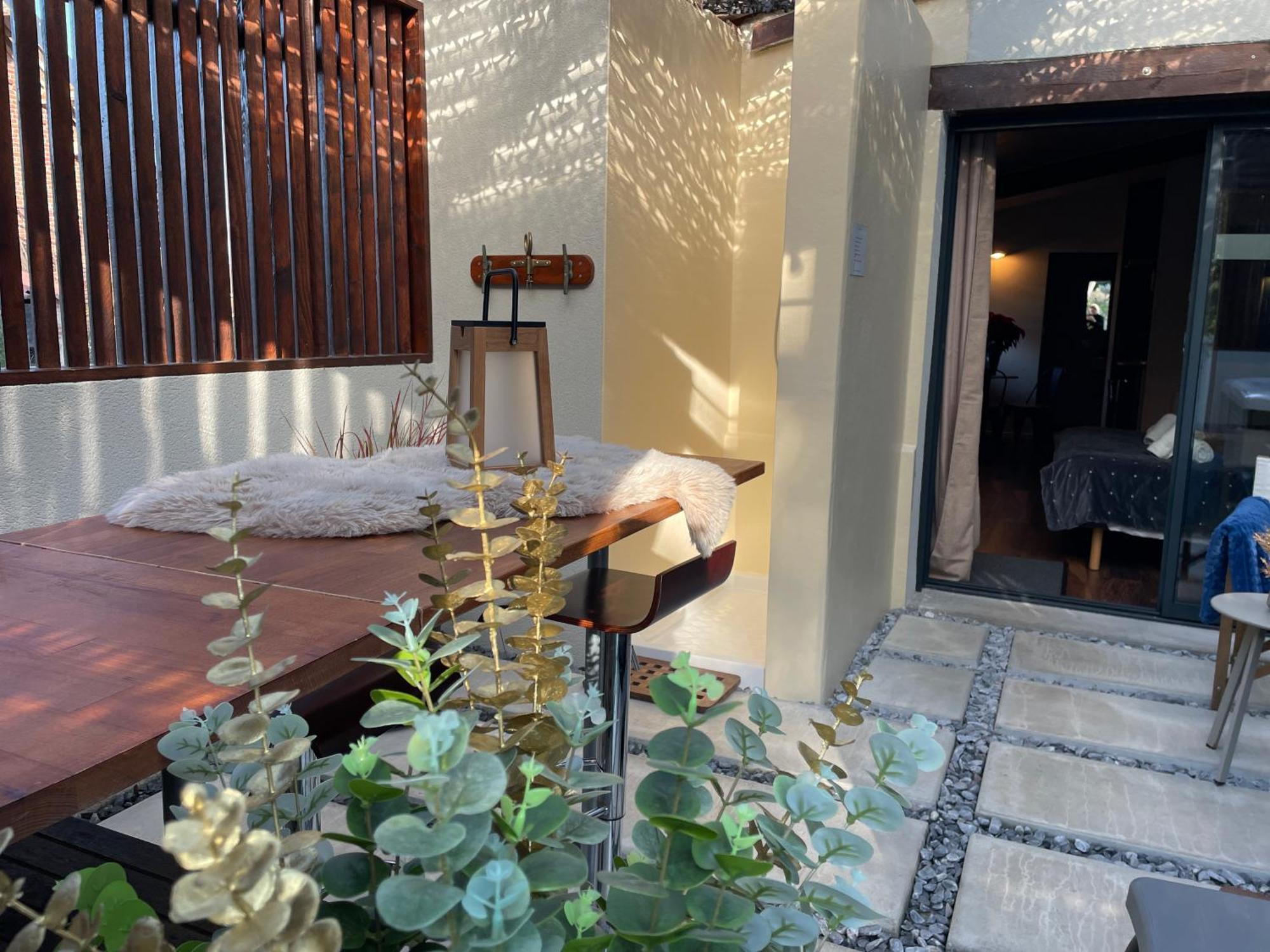Yanna Lodge, Gite Classe 4 Etoiles Avec Spa Couvert Entierement アレスト エクステリア 写真